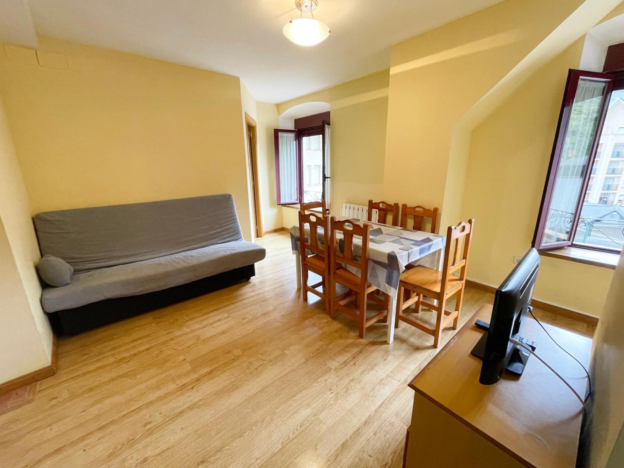 Apartamentos Canfranc 3000 מראה חיצוני תמונה