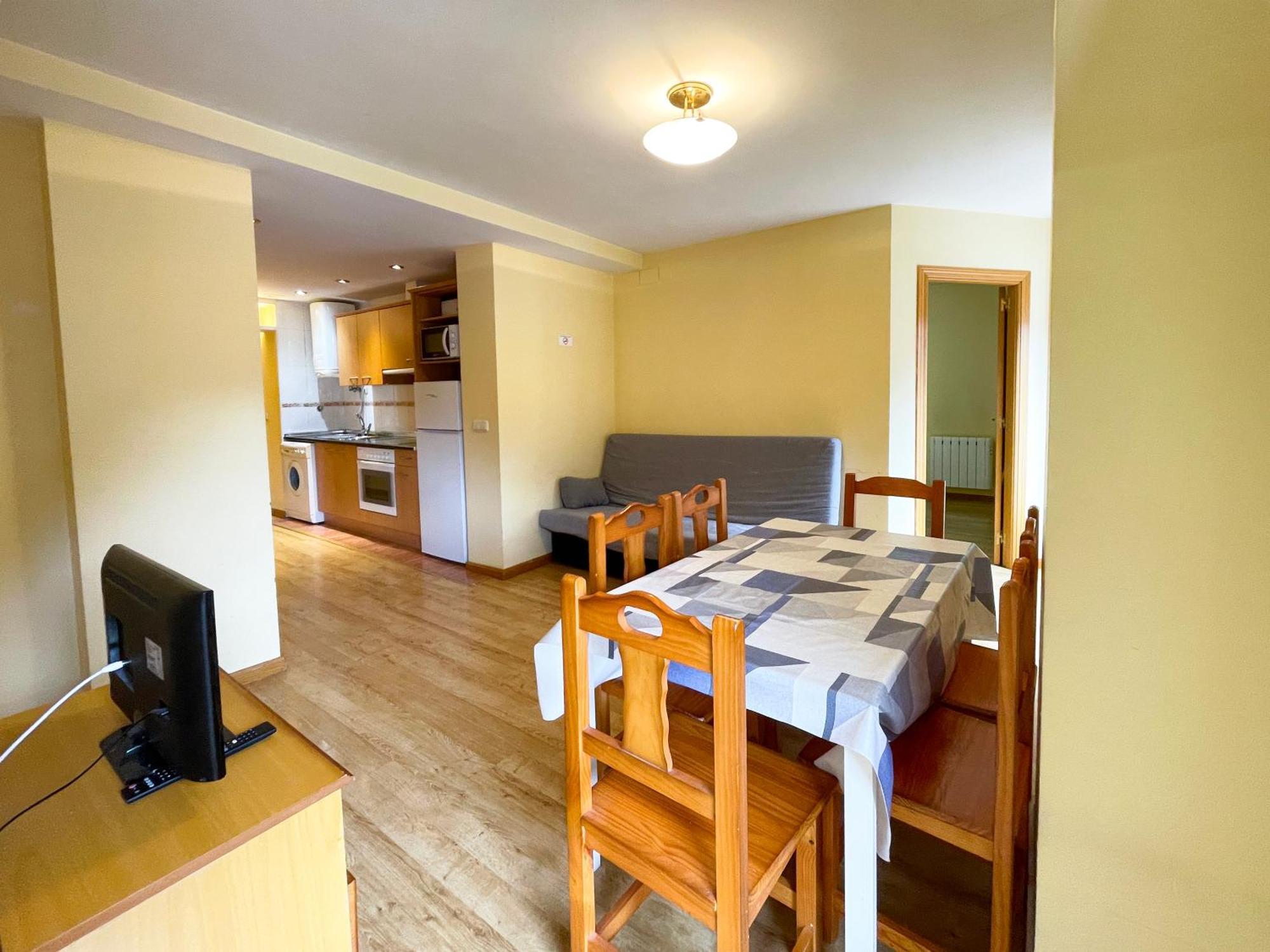 Apartamentos Canfranc 3000 מראה חיצוני תמונה