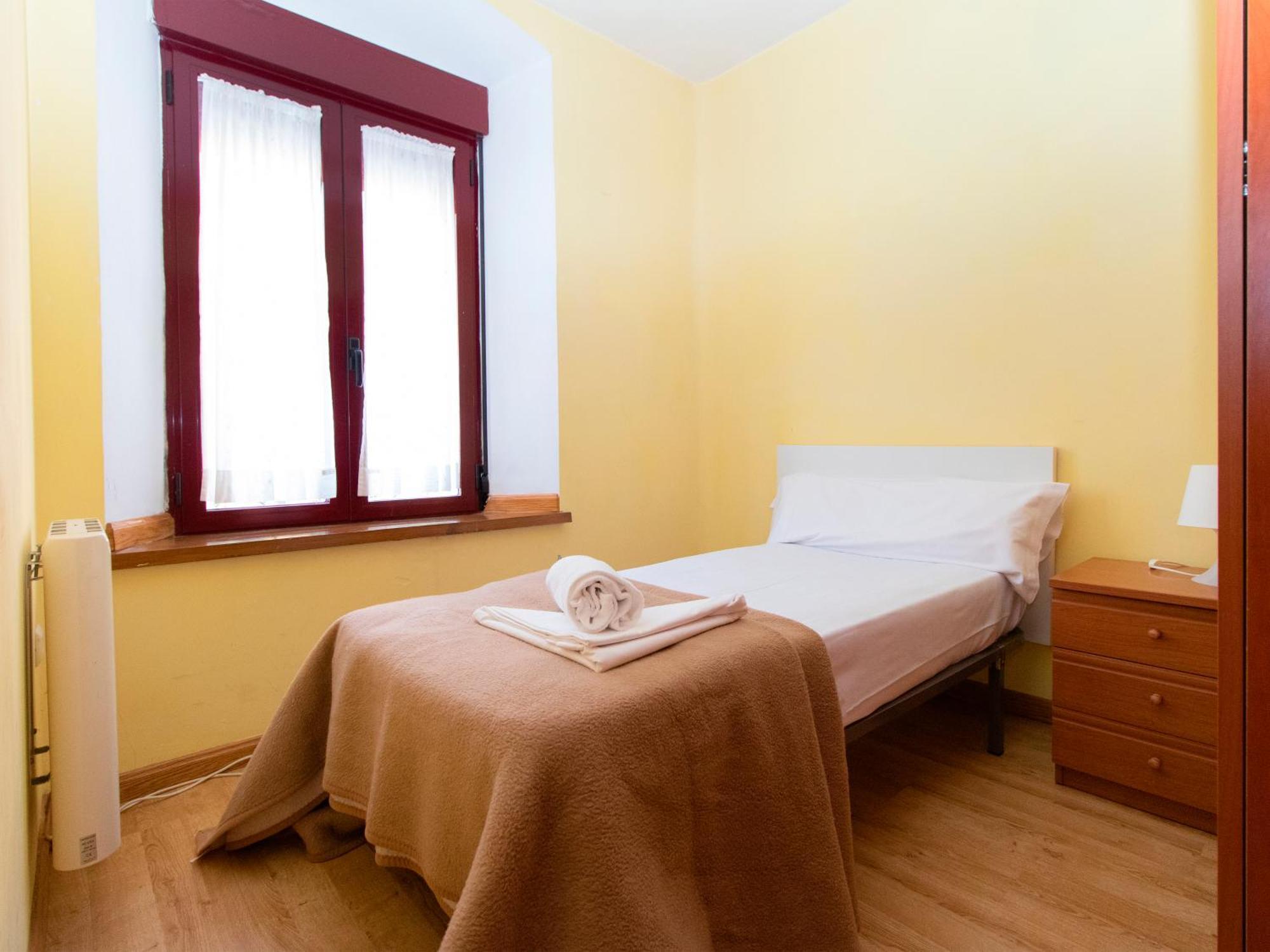 Apartamentos Canfranc 3000 מראה חיצוני תמונה