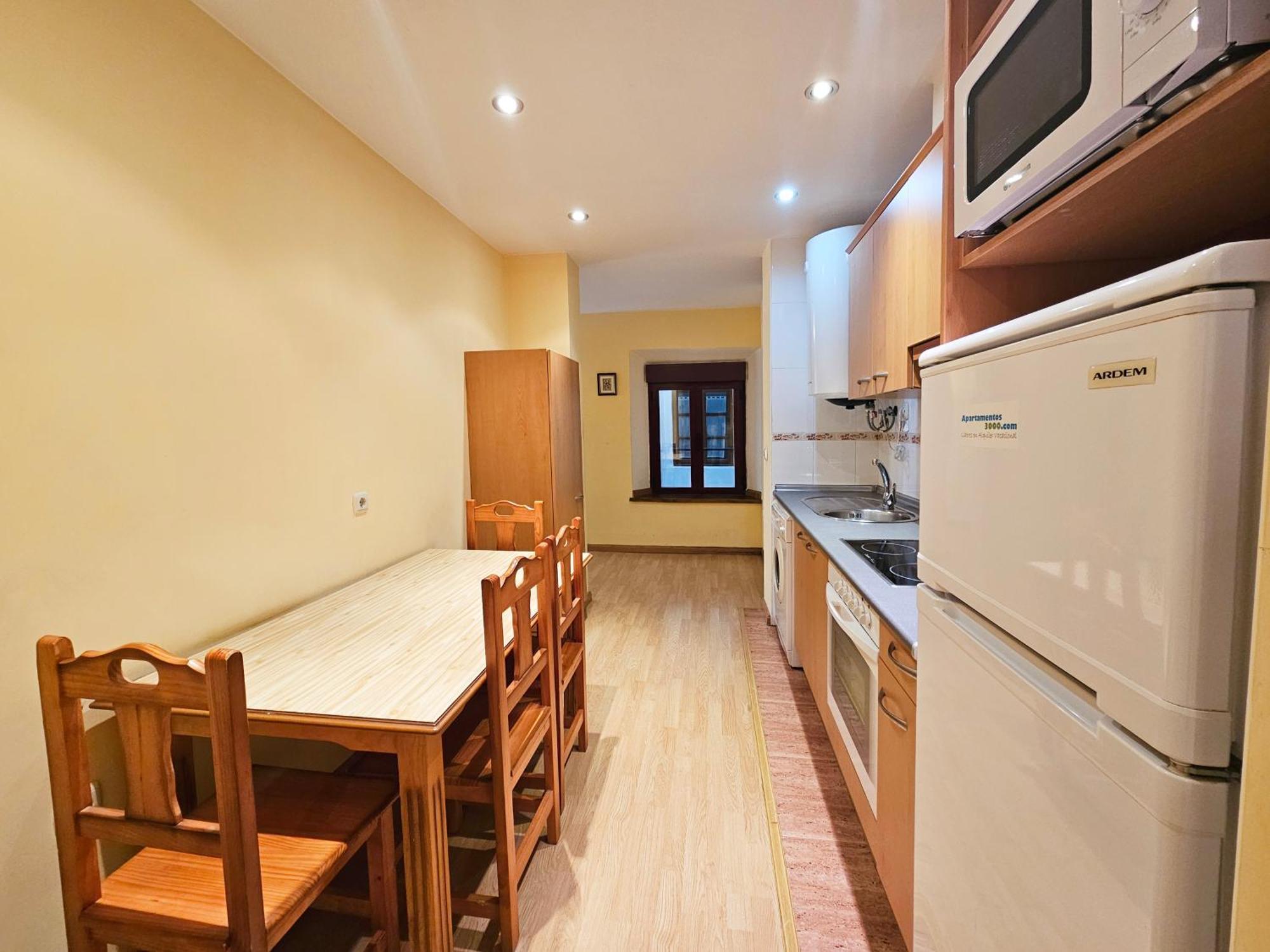 Apartamentos Canfranc 3000 מראה חיצוני תמונה